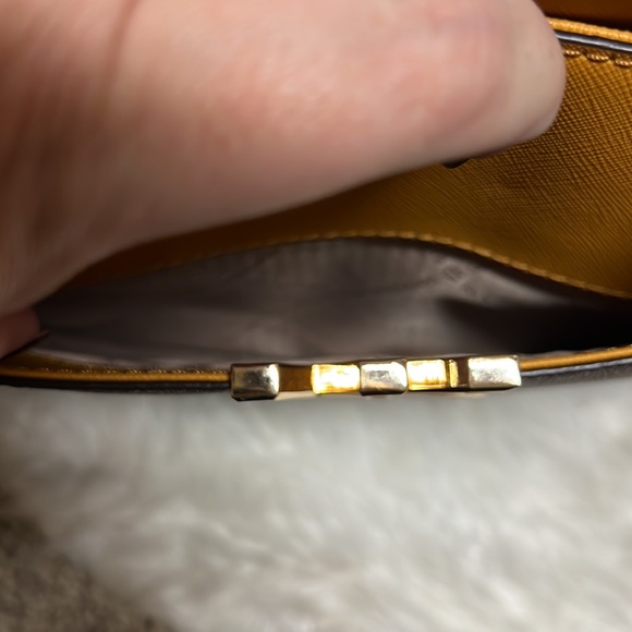 *SOLD*Michael Kors Florence Signature Luggage Large Tote**SOLD** - Picture 7 of 7